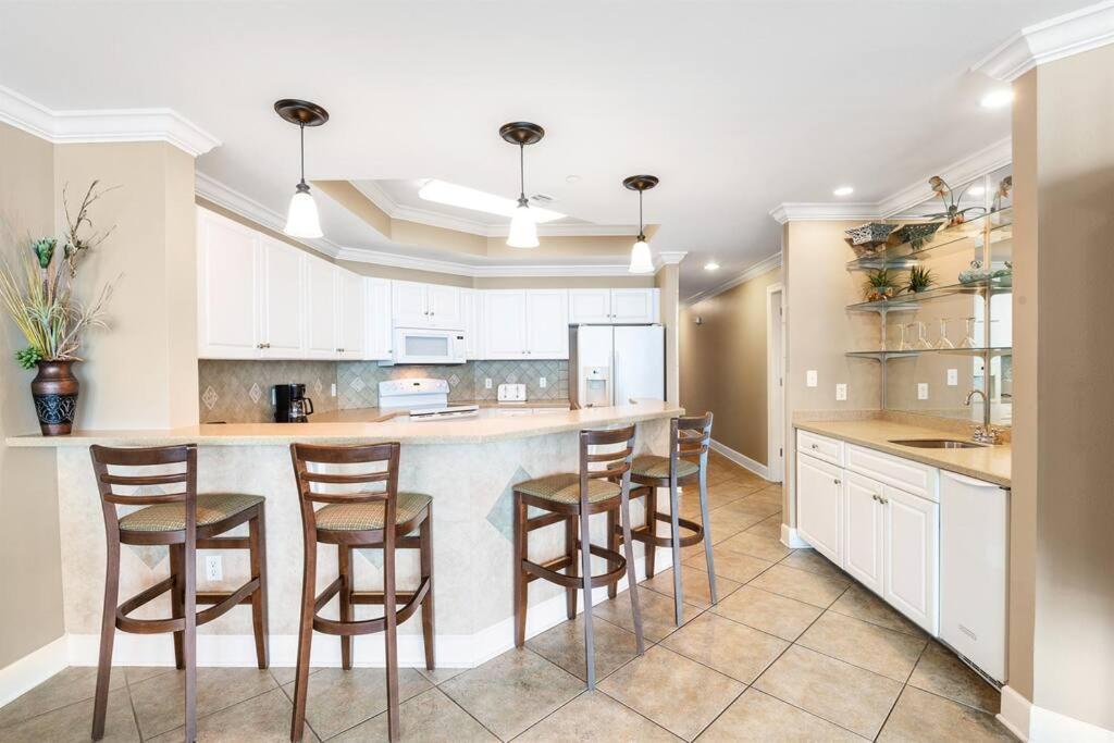 אורנג' ביץ' Phoenix West - 2207 - High-End Luxury Beachfront מראה חיצוני תמונה