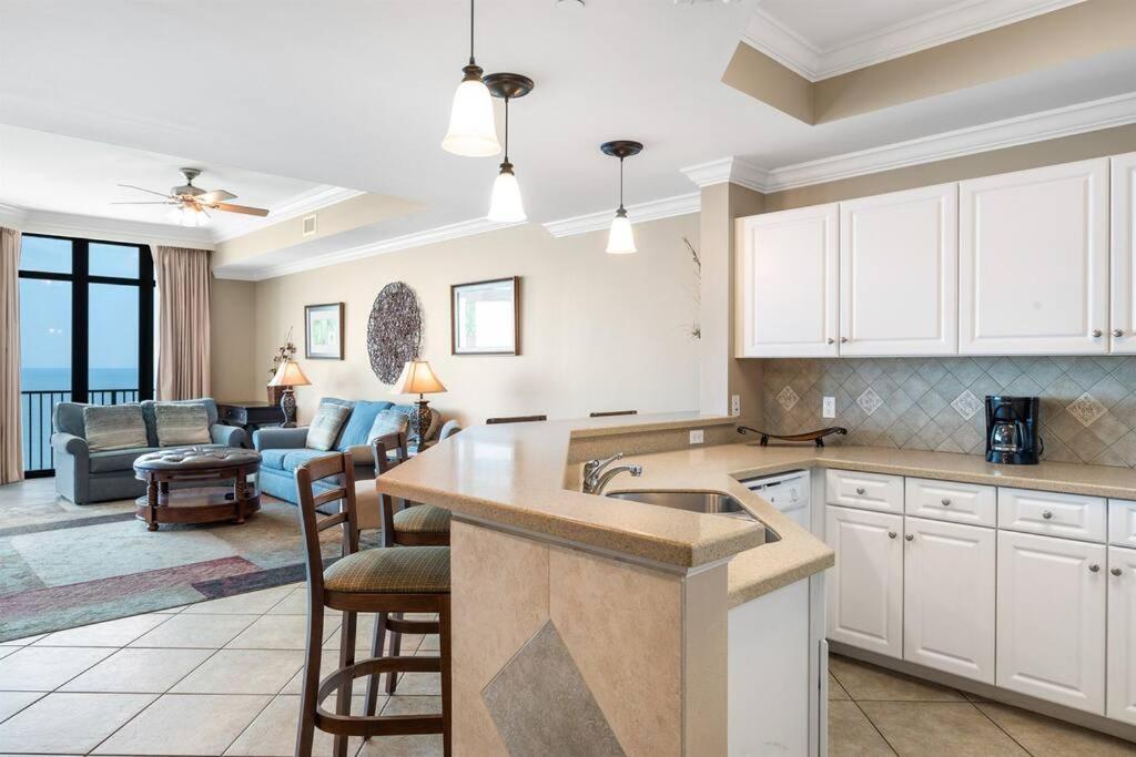 אורנג' ביץ' Phoenix West - 2207 - High-End Luxury Beachfront מראה חיצוני תמונה