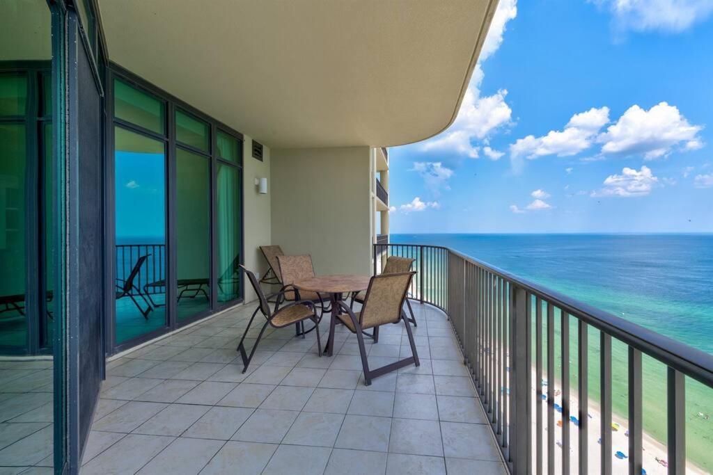אורנג' ביץ' Phoenix West - 2207 - High-End Luxury Beachfront מראה חיצוני תמונה