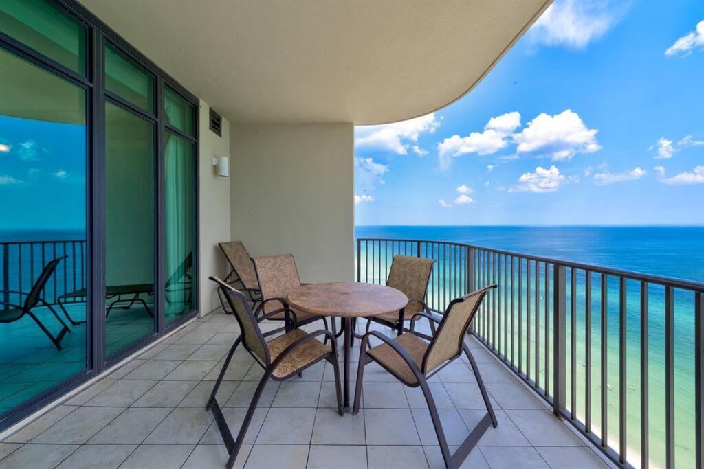 אורנג' ביץ' Phoenix West - 2207 - High-End Luxury Beachfront מראה חיצוני תמונה