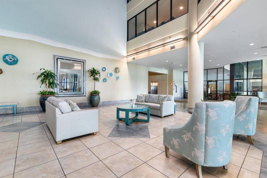 אורנג' ביץ' Phoenix West - 2207 - High-End Luxury Beachfront מראה חיצוני תמונה